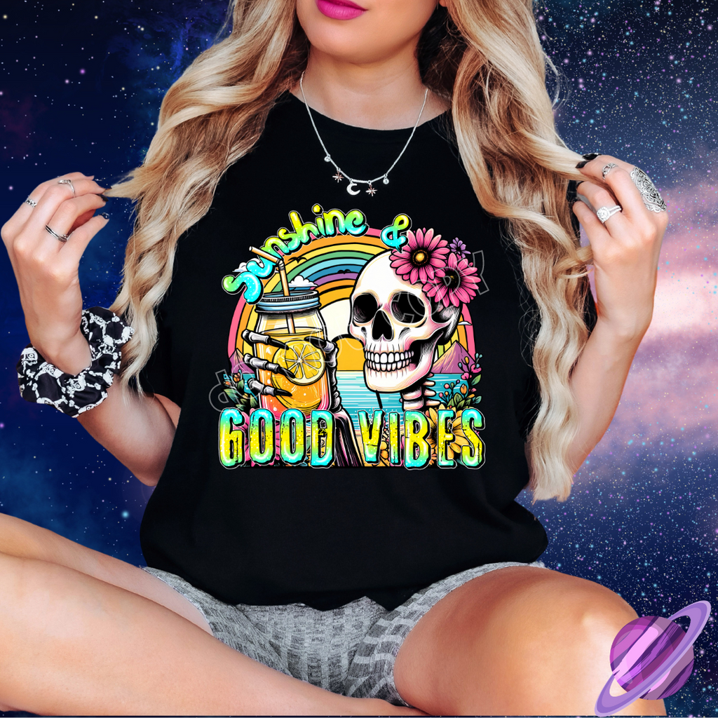 SUNSHINE & GOOD VIBES UNISEX TEE ADULTS/KIDS Hoodie, Sweatshirt | PureTeeCo.com (Image 1)