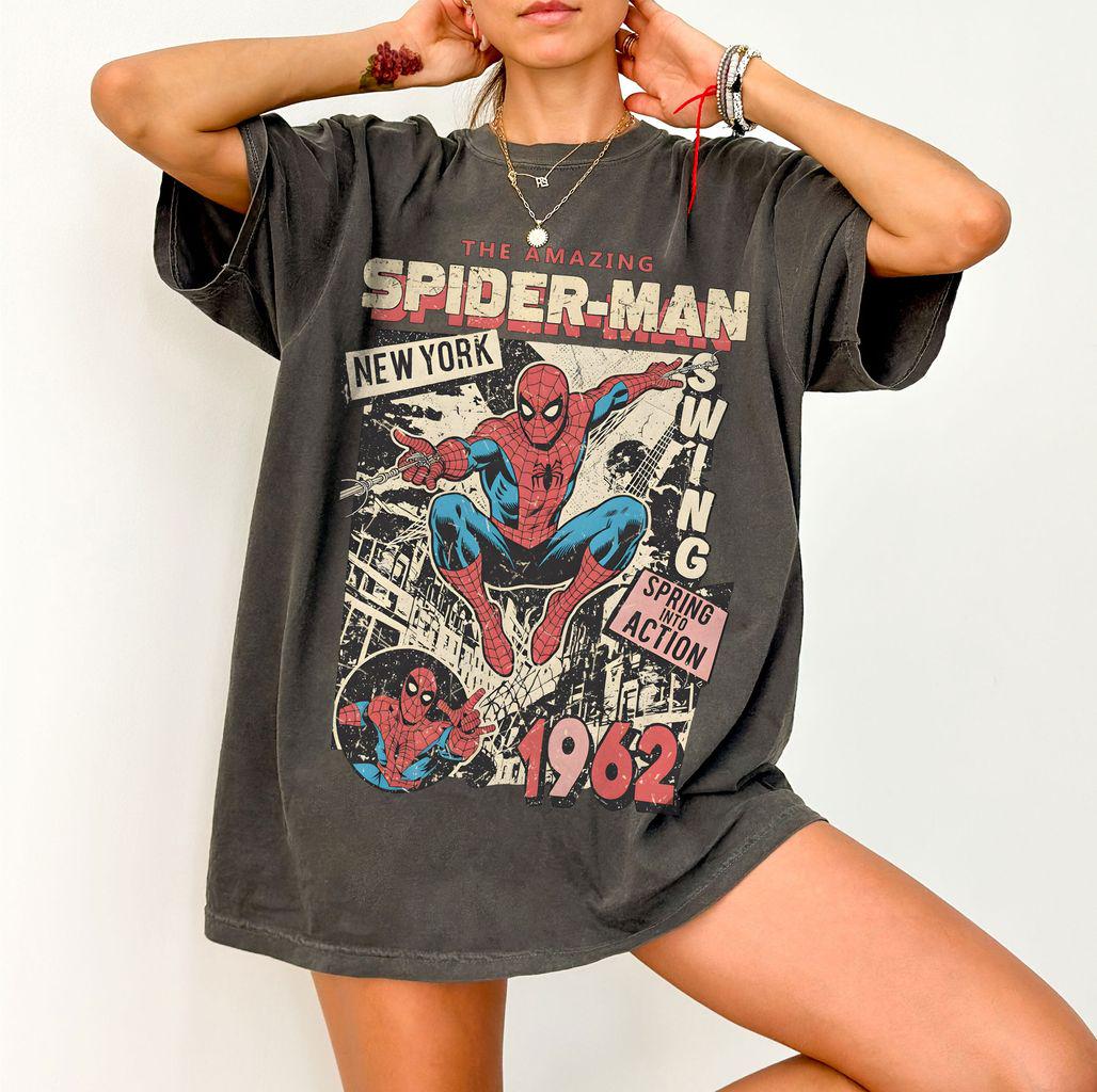 Vintage Spider-Man Comfort Colors Retro Marvel Comics Cover Tee Mcu Fan Pink Spiderman Marvel Trip Tee (2)