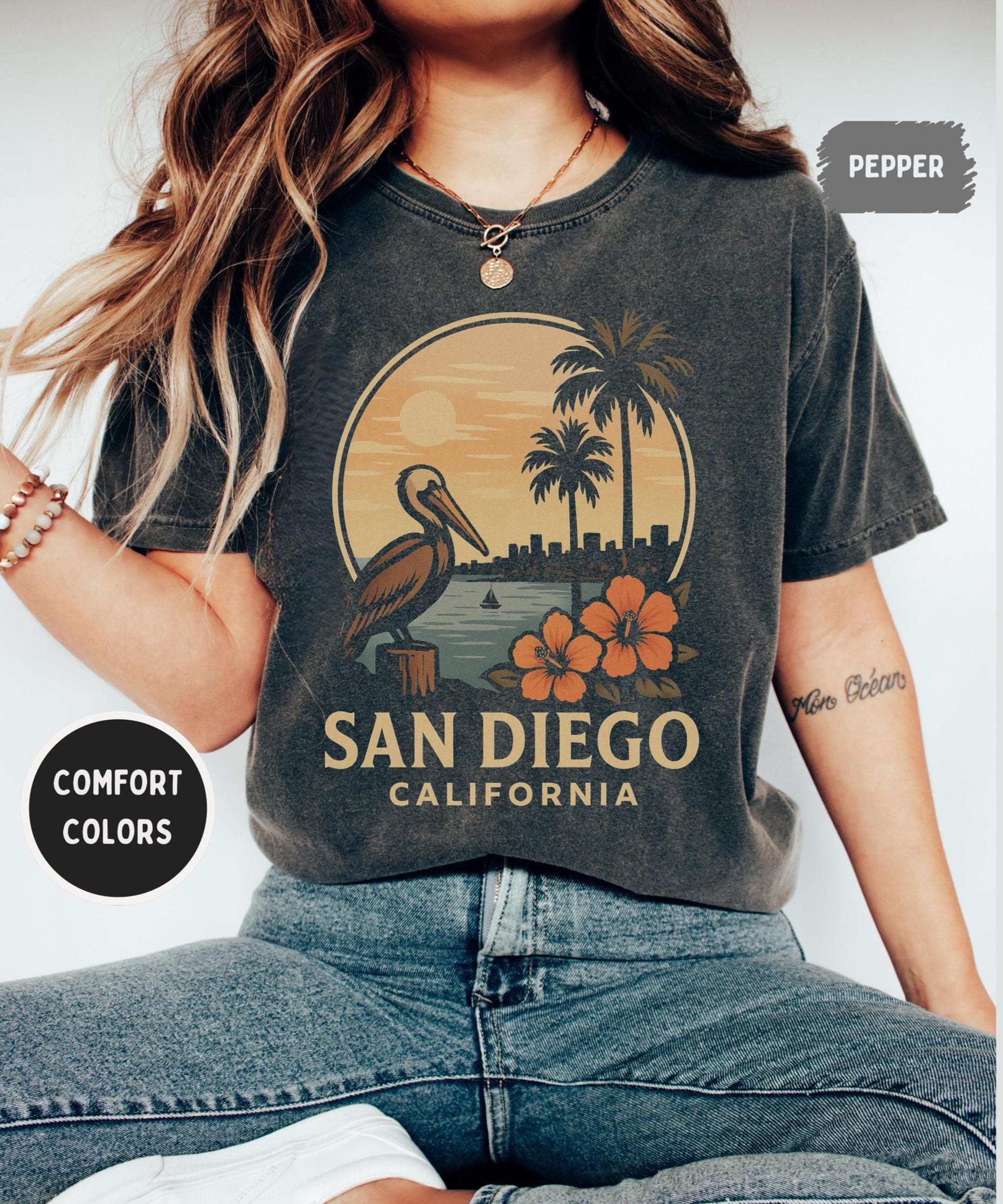 Vintage San Diego California Comfort Colors Tee Retro Vintage Beach Lover (2)