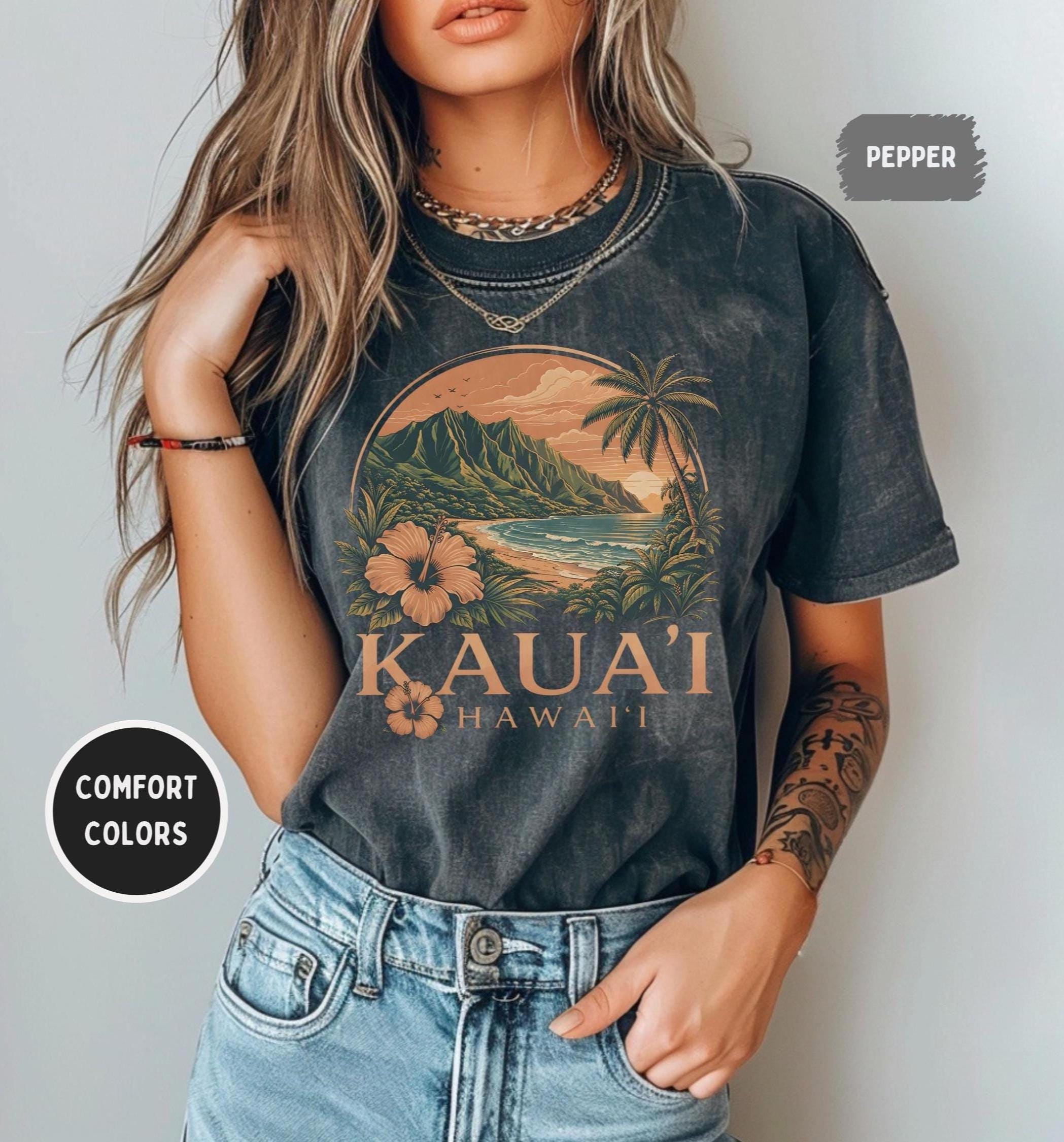 Kauai Hawaii Vintage Beach Comfort Colors 1717 Tee Tropical Island Vacation Hawaiian Travel Souvenir (2)