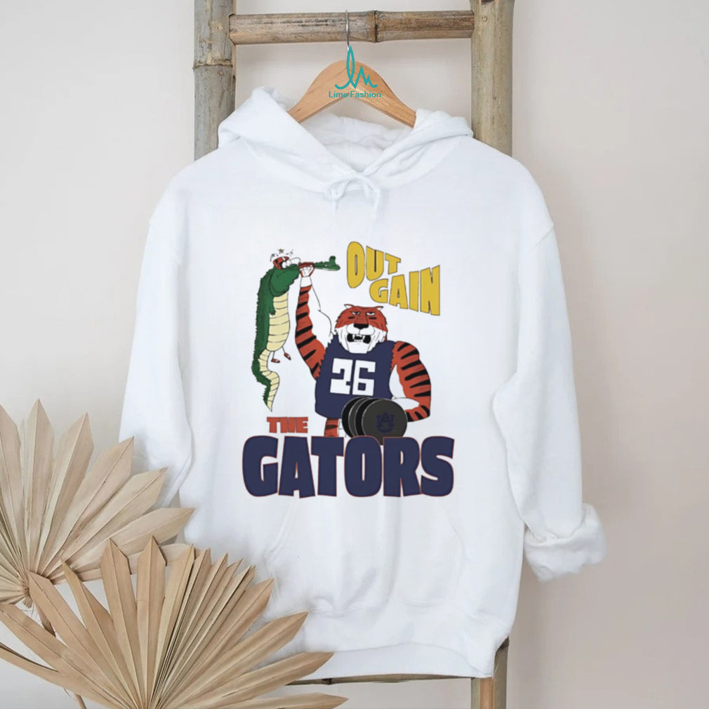 Auburn Tiger vs Florida Gator out gain the Gators mascot shirt