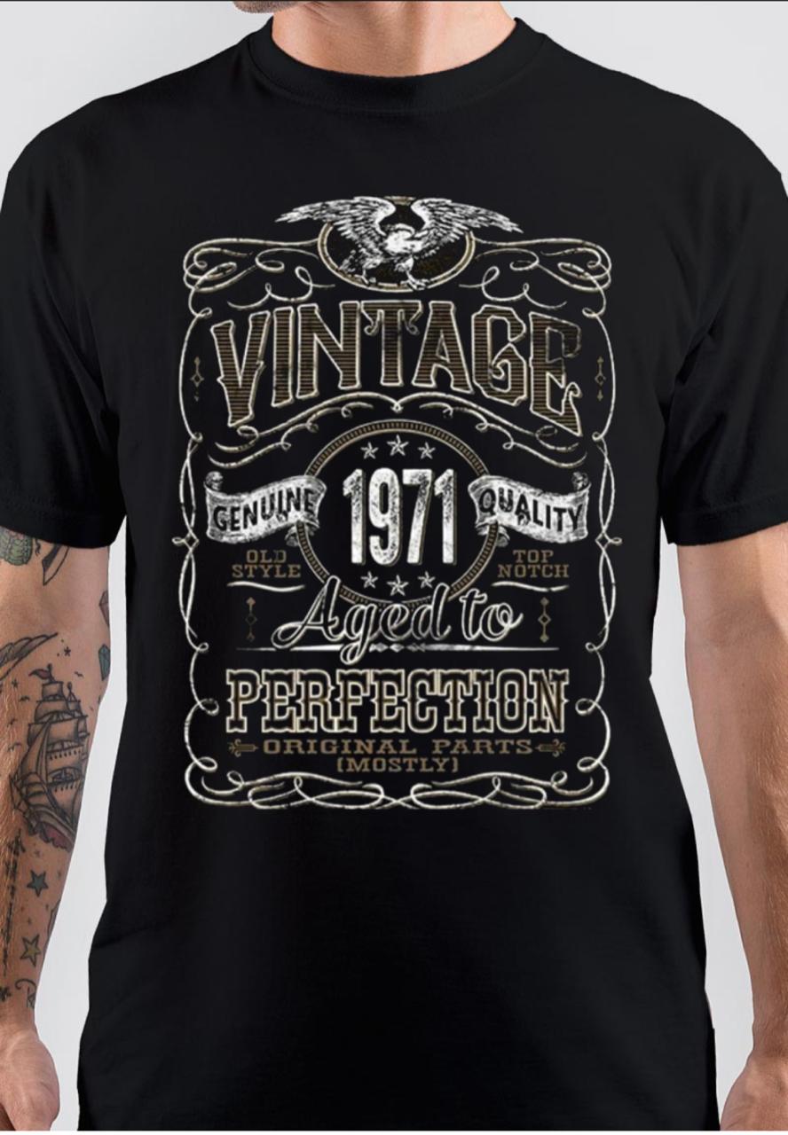 Born In 1971 Vintage T-Shirt Hoodie, Sweatshirt | PureTeeCo.com