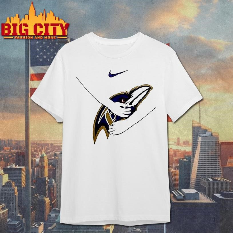 Baltimore Ravens X National Hugging Day Wants A Hug Logo Shirt