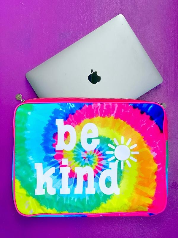 Be Kind Computer Case T-Shirts, Hoodie, Sweatshirt | PureTeeCo.com