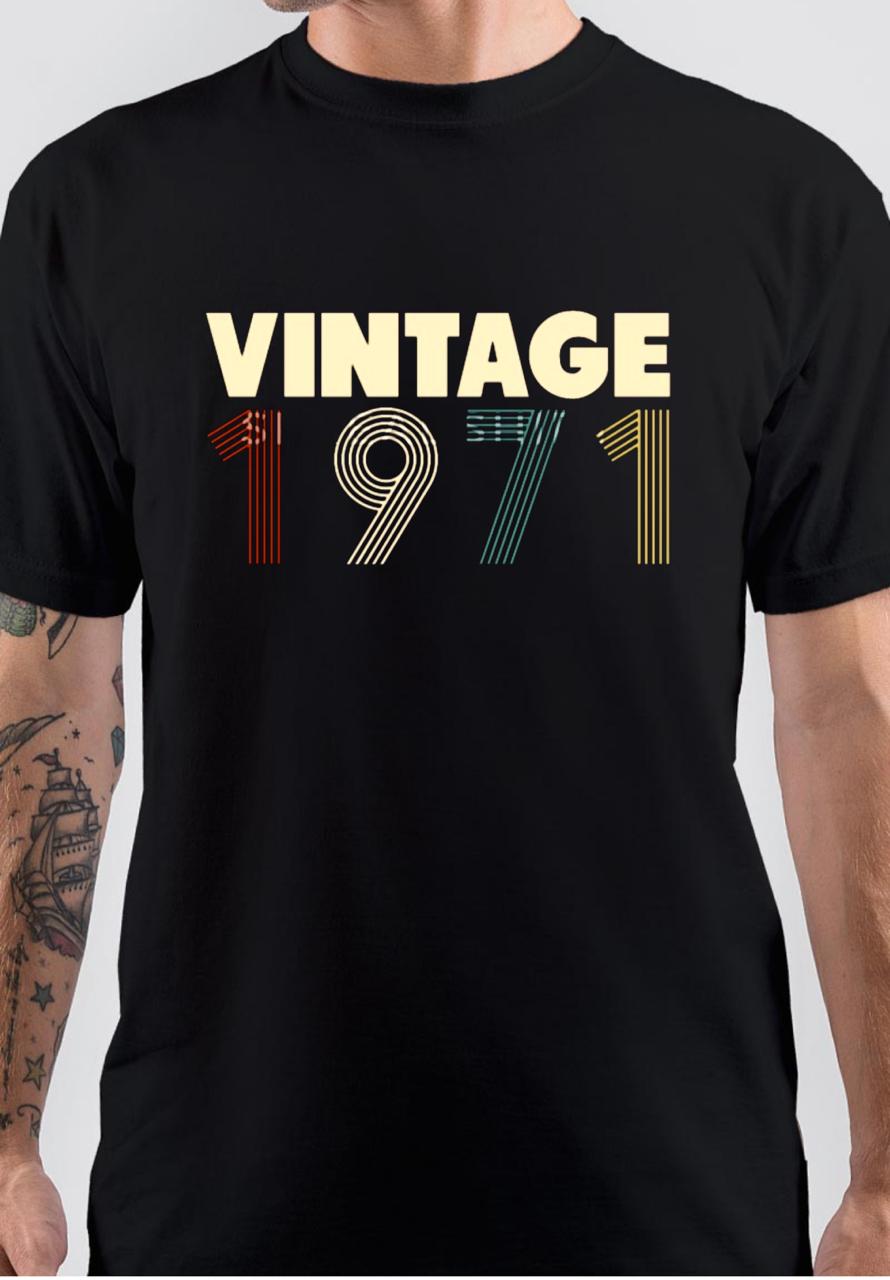 Born In 1971 Vintage T-Shirt Style002 Hoodie, Sweatshirt | PureTeeCo.com