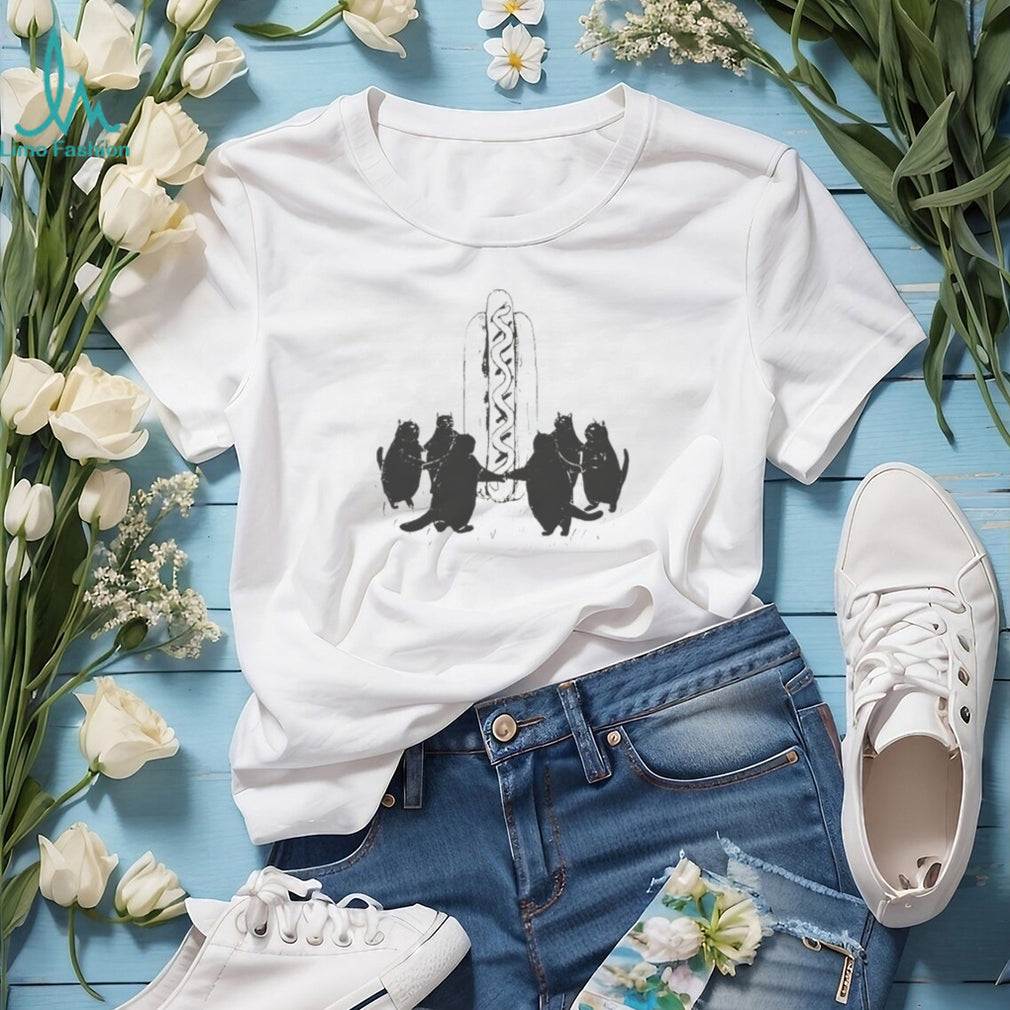 Cats around hotdog shirt