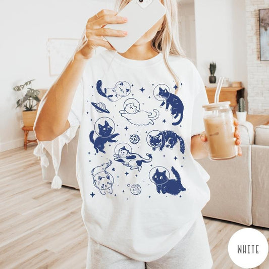 Cats in Space Comfort Colors Shirt, Funny Cat Tshirt, Oversized Shirt, Aesthetic Graphic Retro Vintage T Shirt, Cat Lover Gift, Cat Tee