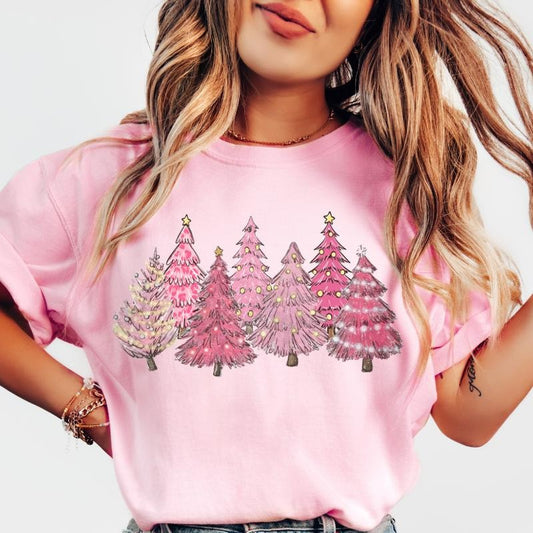 Christmas Tree Shirt, Pink Christmas Tree #2  Shirt, Christmas Shirt, Retro christmas Tree Shirt, COMFORT COLORS T-SHIRT, CASUAL SHIRT UNISEX, CHRISTMAS CLOTHING, GRAPHIC APPAREL, HOLIDAY SHIRT, Cotton Fabric Womenswear Top Printed Oversized Women Shortsl