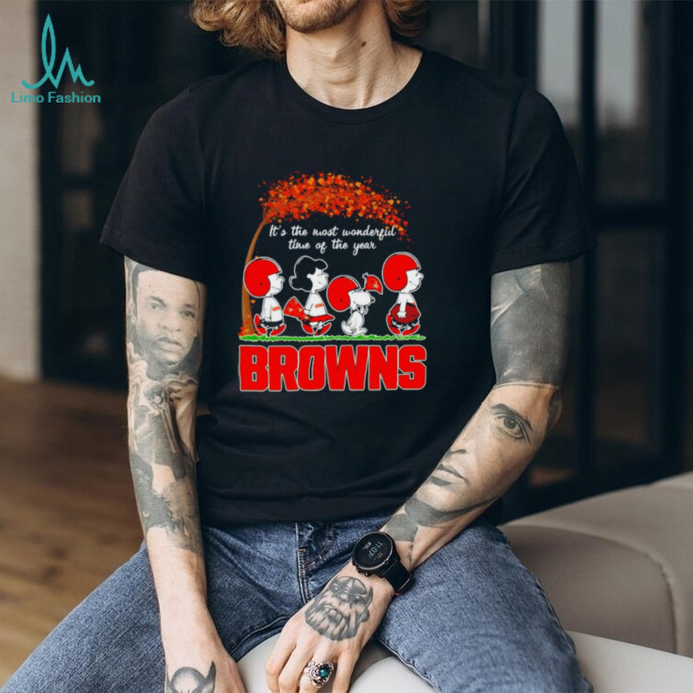 Cleveland Browns Peanuts it’s the most wonderful time of the year Fall Autumn shirt