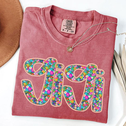 Comfort Colors Floral Gigi Shirt - Floral Graphic Tee - Mother's Day Gift - Vintage Style Tee - Aesthetic Spring Shirt - Retro Inspired Shirt