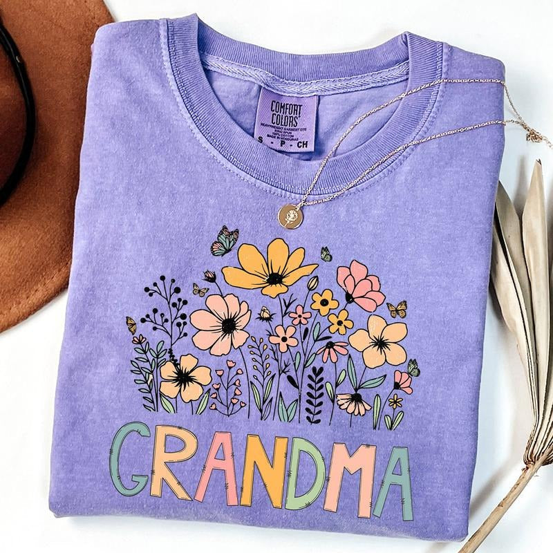Comfort Colors Grandma Wildflower Shirt, Grandma Floral T-Shirt, Wildflowers Shirt Gift for Mom, Grandma Flower Tee...