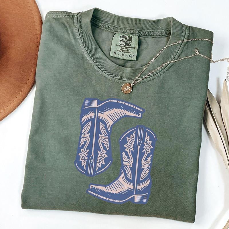 Comfort Colors Vintage Western T-Shirt, Cowboy Boots Shirt, Womens Western Cowgirl Shirt, Trendy Graphic Tee Hoodie,...