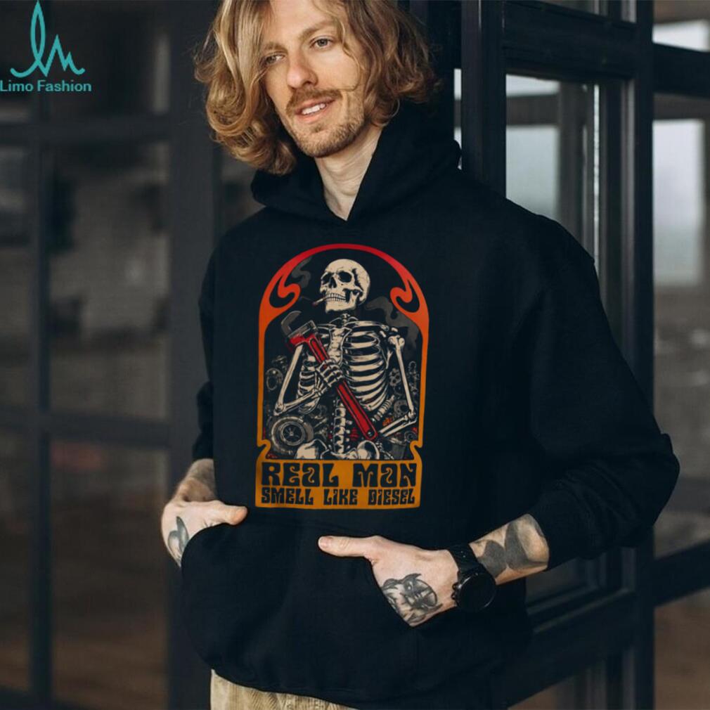 Diesel Mechanic Real Man Smell Like Diesel Skull Shirt