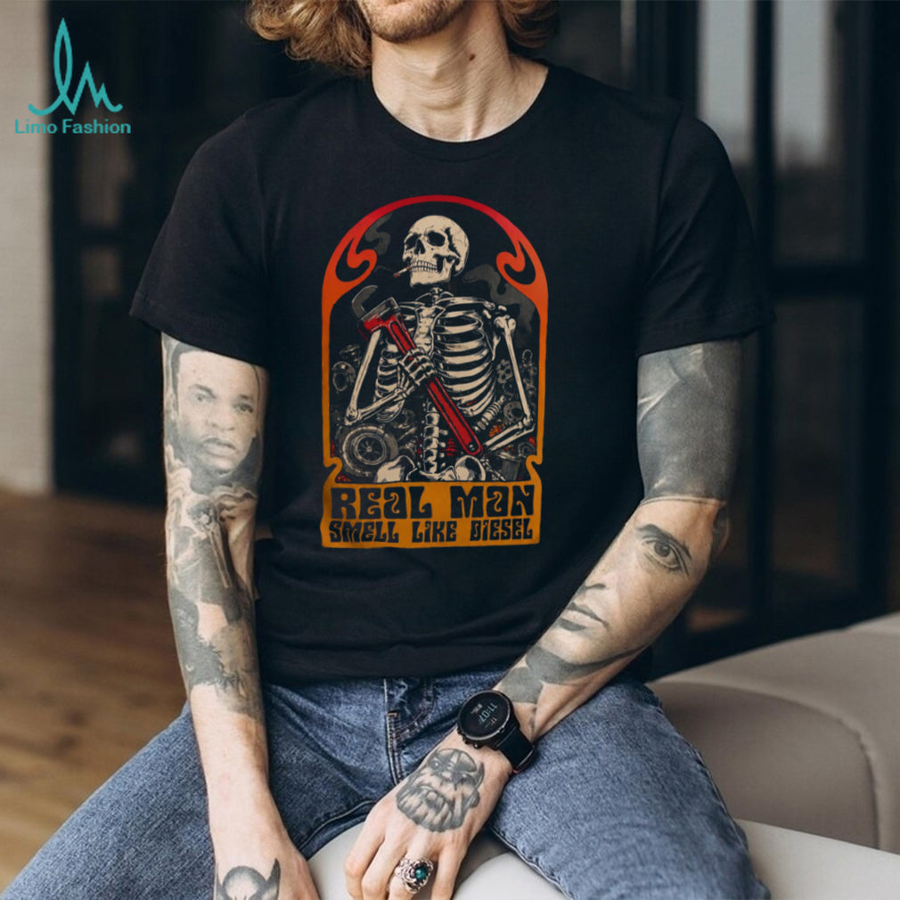 Diesel Mechanic Real Man Smell Like Diesel Skull Shirt