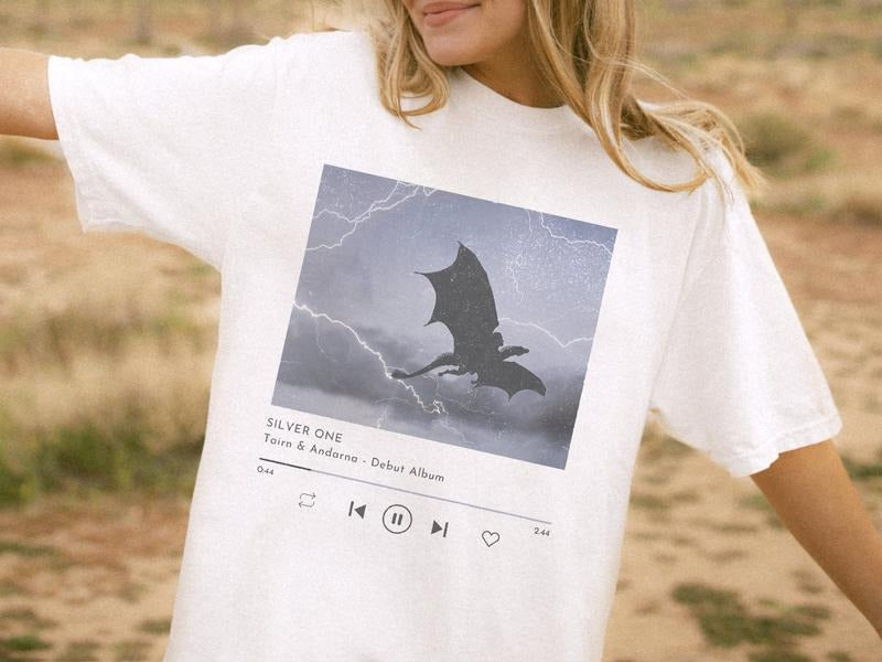 Fourth Wing T-Shirt Violet Sorrengail Silver One Basgiath War College Shirt Tairn and Andarna Xaden Riorson Riders...