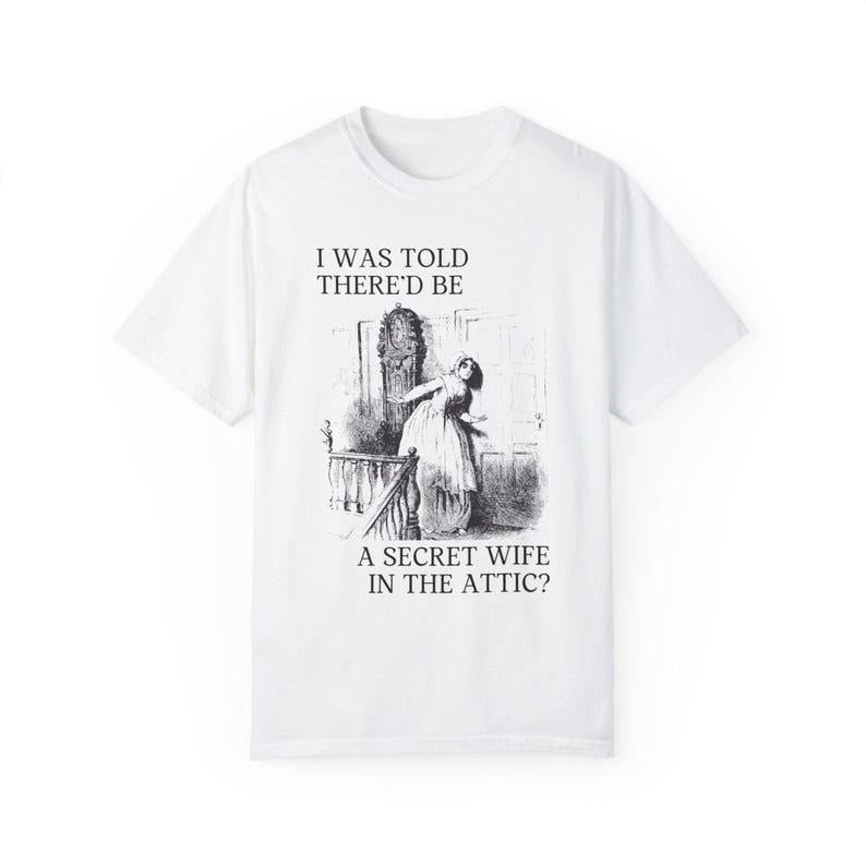 Funny Gothic Romance Tee Shirt for Spooky Romance Reader: Gift for Librarian or Literature Professor Who Loves Jane Eyre, Book Lover T-Shirt