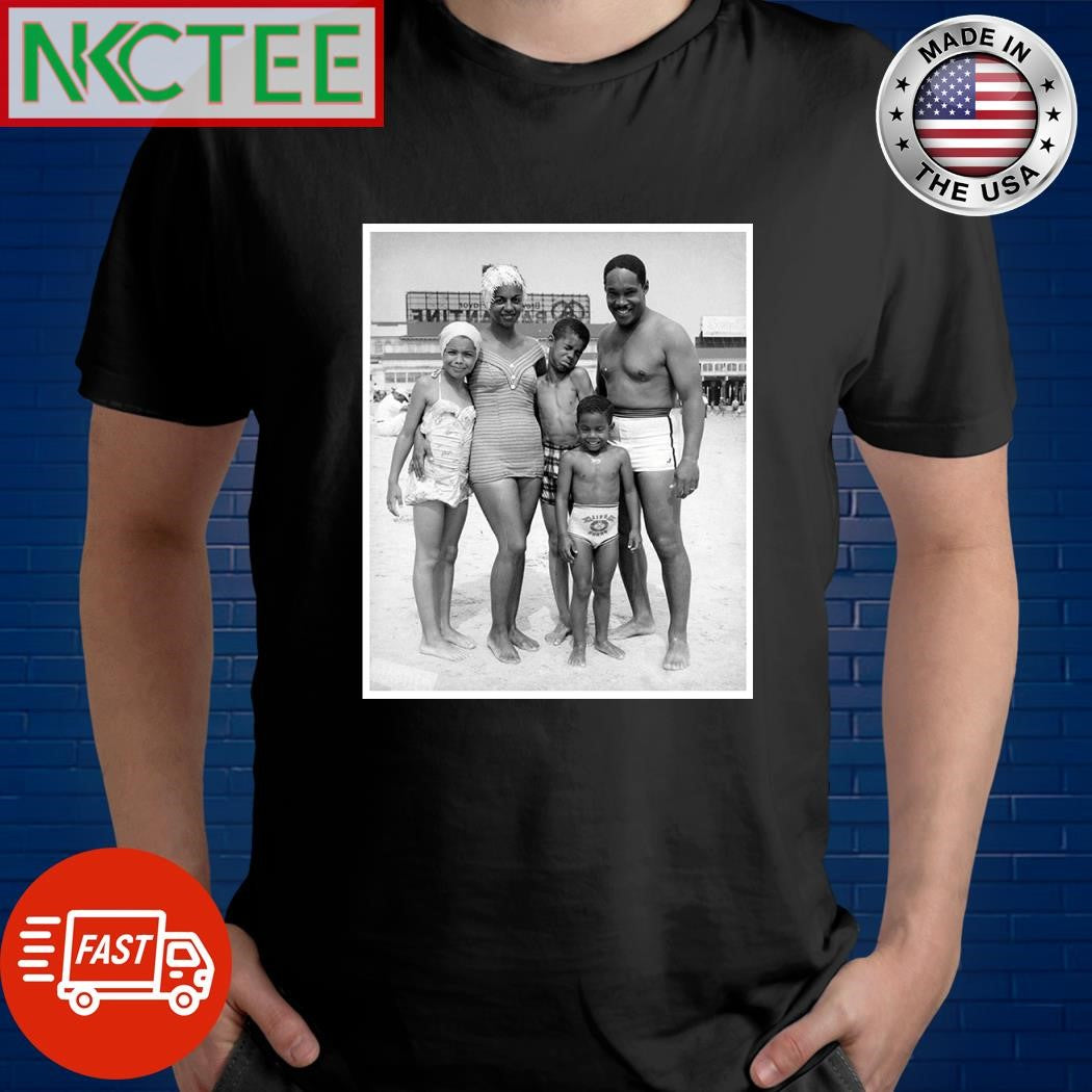 Happy family outing at Chicken Bone Beach shirt
