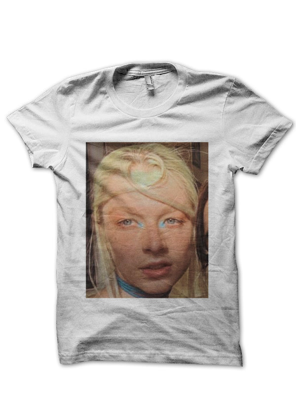 Hunter Schafer T-Shirt Style002 Hoodie, Sweatshirt | PureTeeCo.com