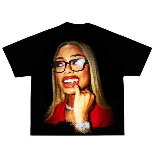 LADY TEE Retro Graphic Tee, 90s Style Hot Hit for True Fans