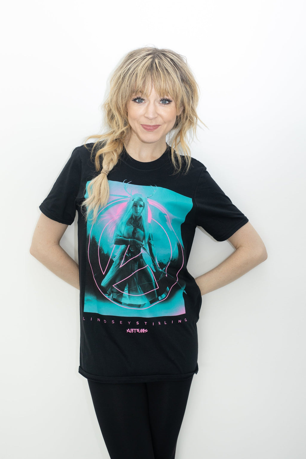 Lindsey Stirling Warrior Photo Shirt Hoodie, Sweatshirt | PureTeeCo.com (Image 2)