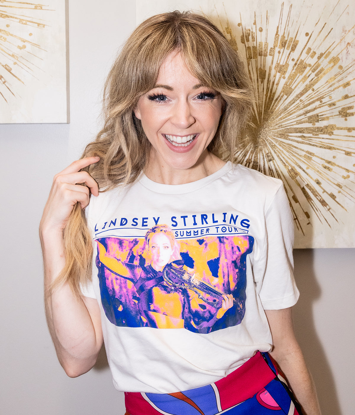 Lindsey Stirling Gradient 2023 Tour Shirt Hoodie, Sweatshirt | PureTeeCo.com (Image 2)