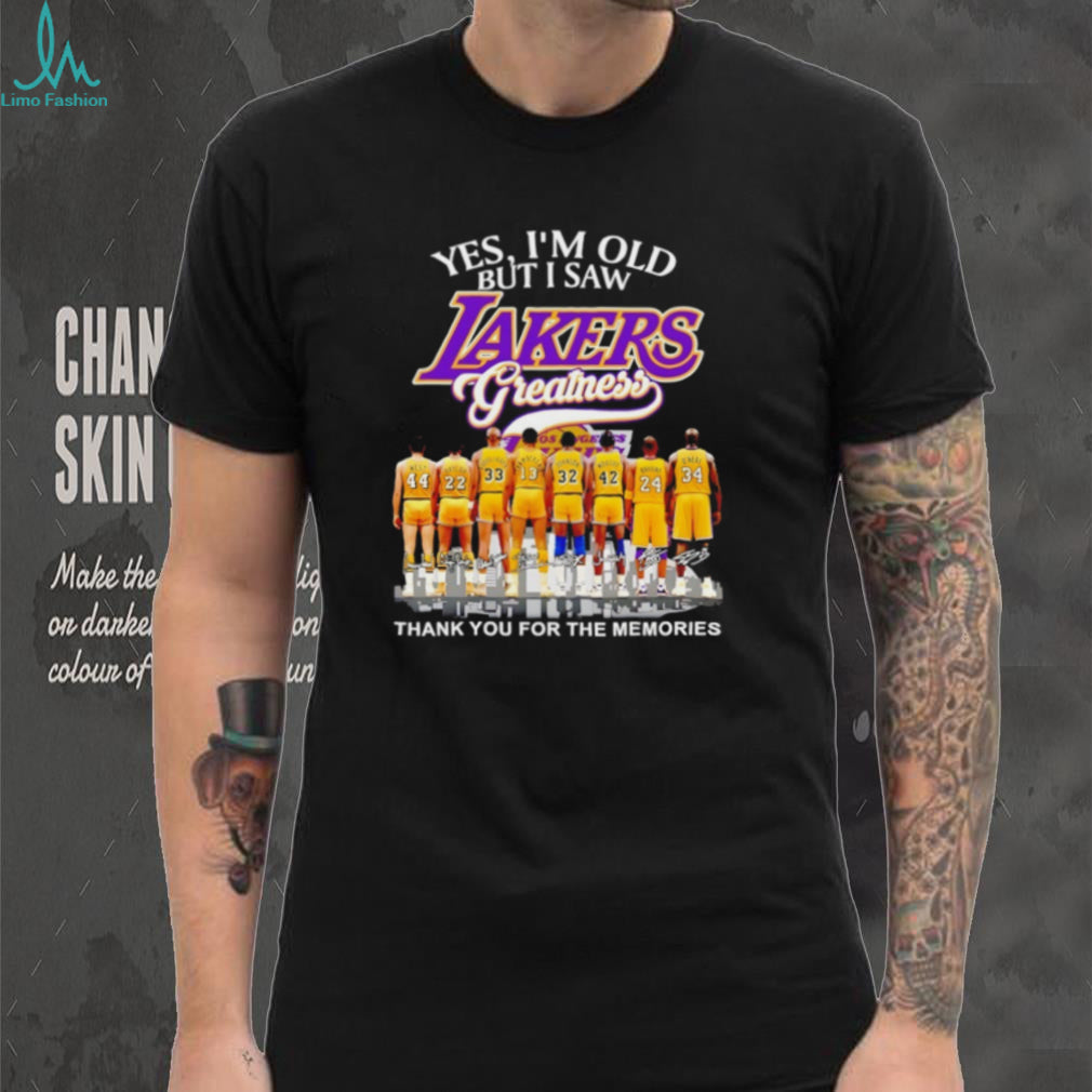 Los Angeles Lakers Yes I’m old but I saw Lakers greatness signed memories shirt