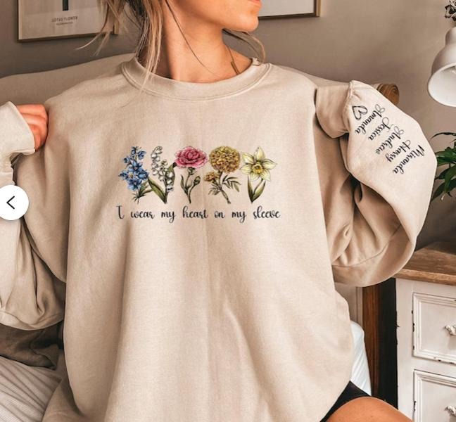Mama Floral Coquette Sweatshirt,  Floral Mama Crewneck, Mama Floral Sweater, Boho Mama Tee Hoodie | PureTeeCo.com