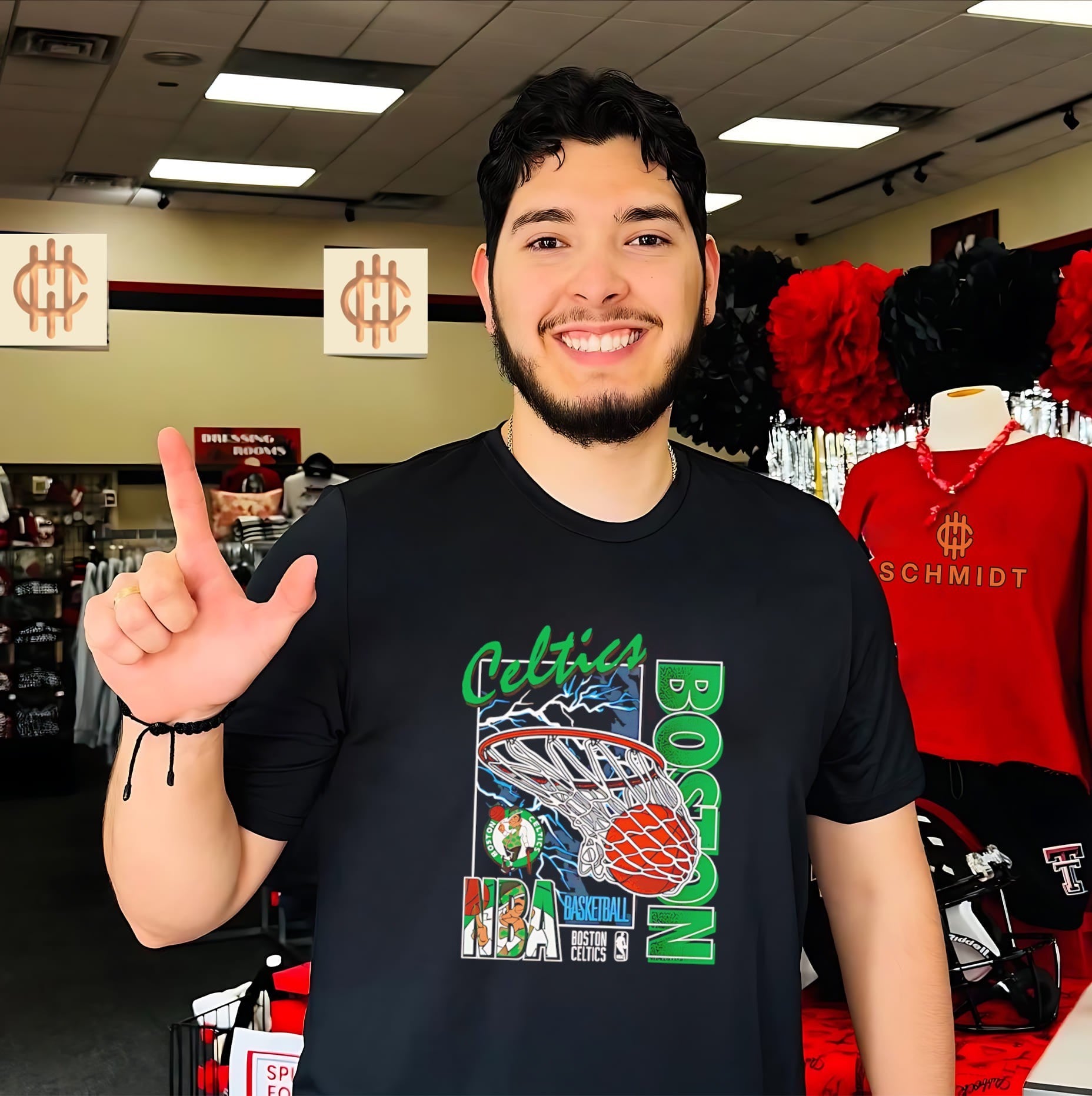 Mitchell and Ness Boston Celtics basketball graphic shirt