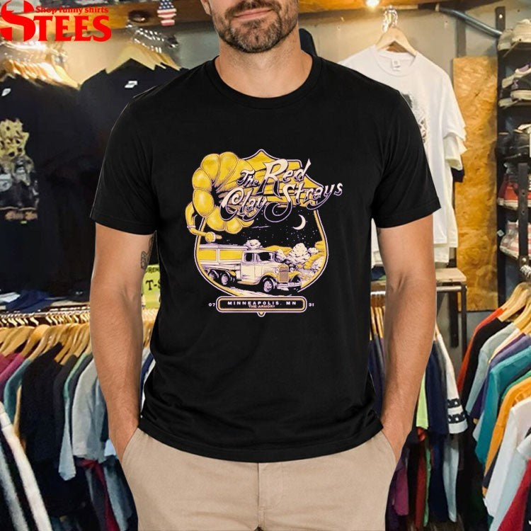 The Red Clay Strays Tour 2025 Minneapolis MN T-shirts