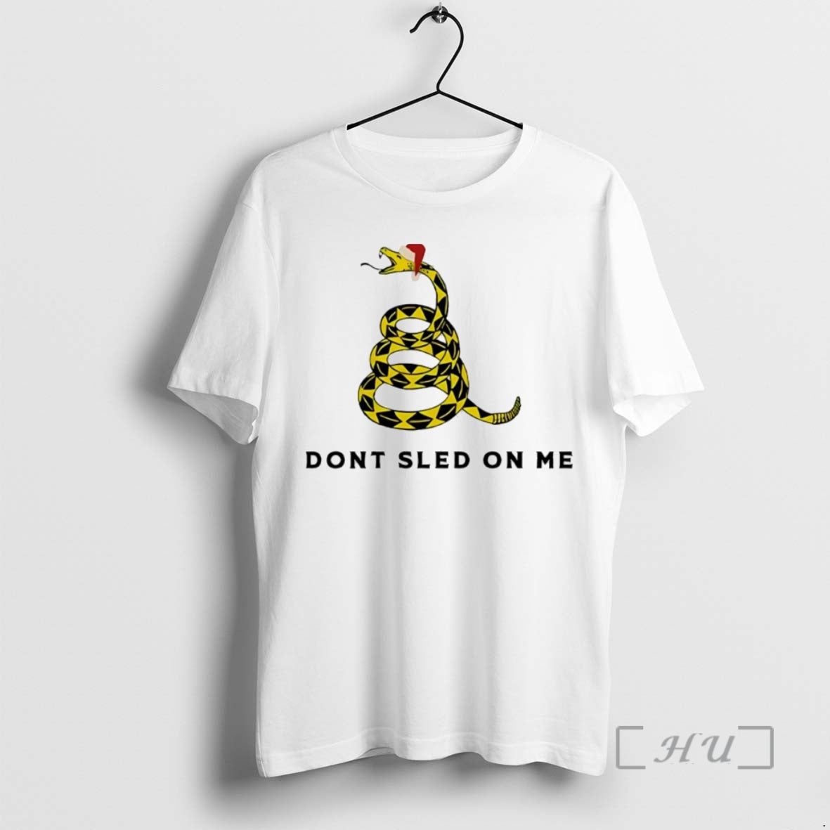 Officials Dont Sled On Me Snake Christmas Circle T-Shirts, Hoodie, Sweatshirt | PureTeeCo.com