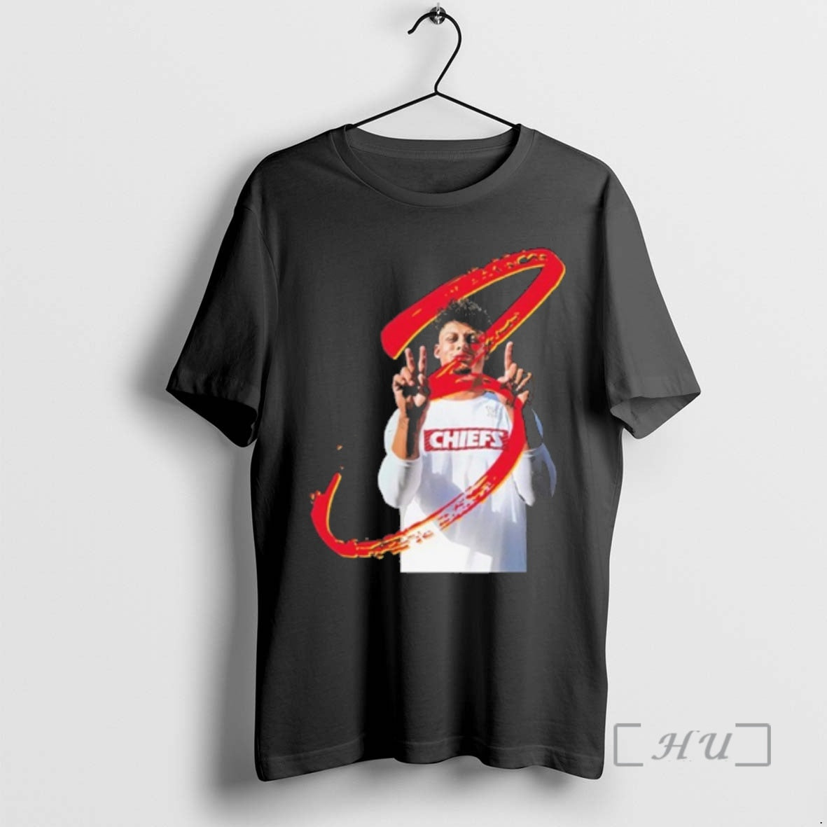 Officials Patrick Mahomes Kansas City Chiefs Three Peat T-Shirts, Hoodie, Sweatshirt | PureTeeCo.com