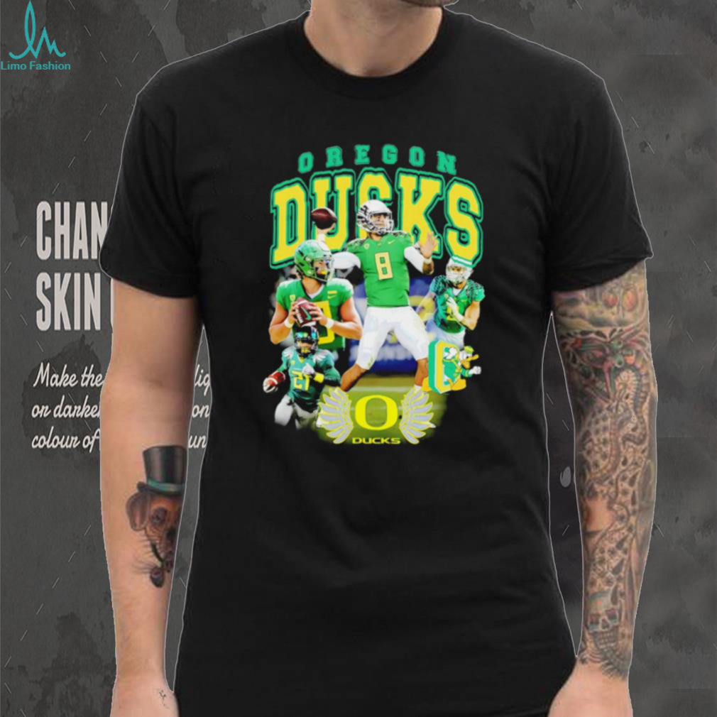 Oregon Ducks Collage with Players No 8 and No 21 shirt