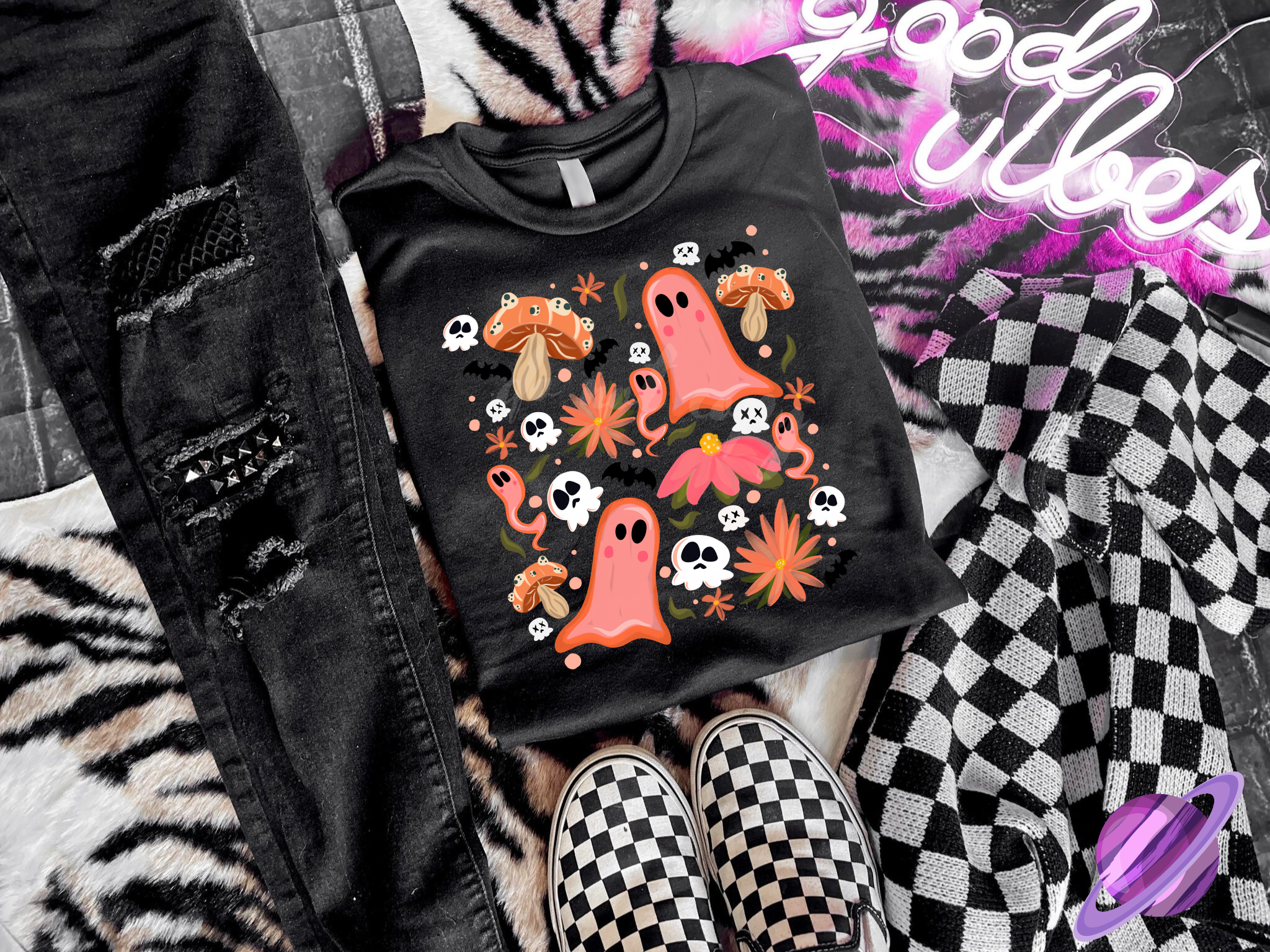 PINK GHOSTS - B94- UNISEX TEE ADULTS/KIDS Hoodie, Sweatshirt | PureTeeCo.com (Image 1)