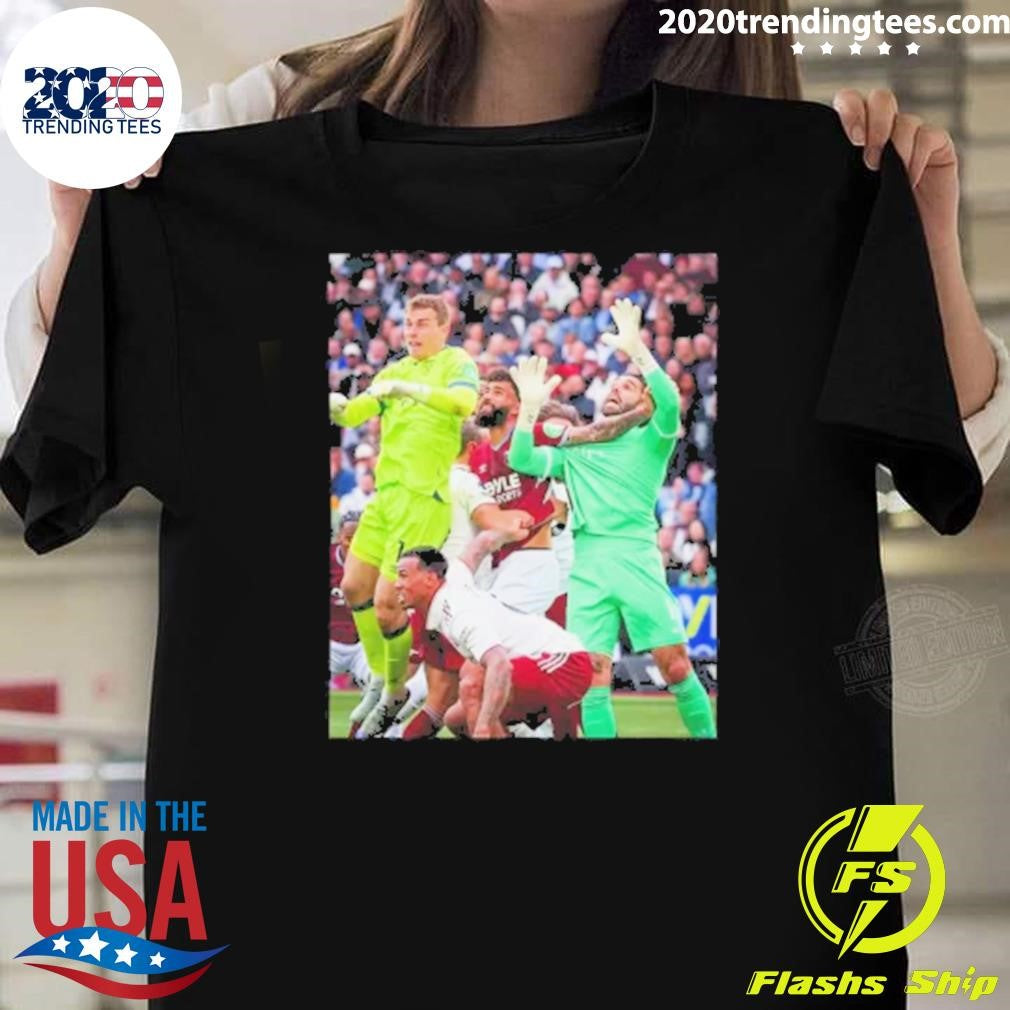 Pablo Fouled David Raya Shirt