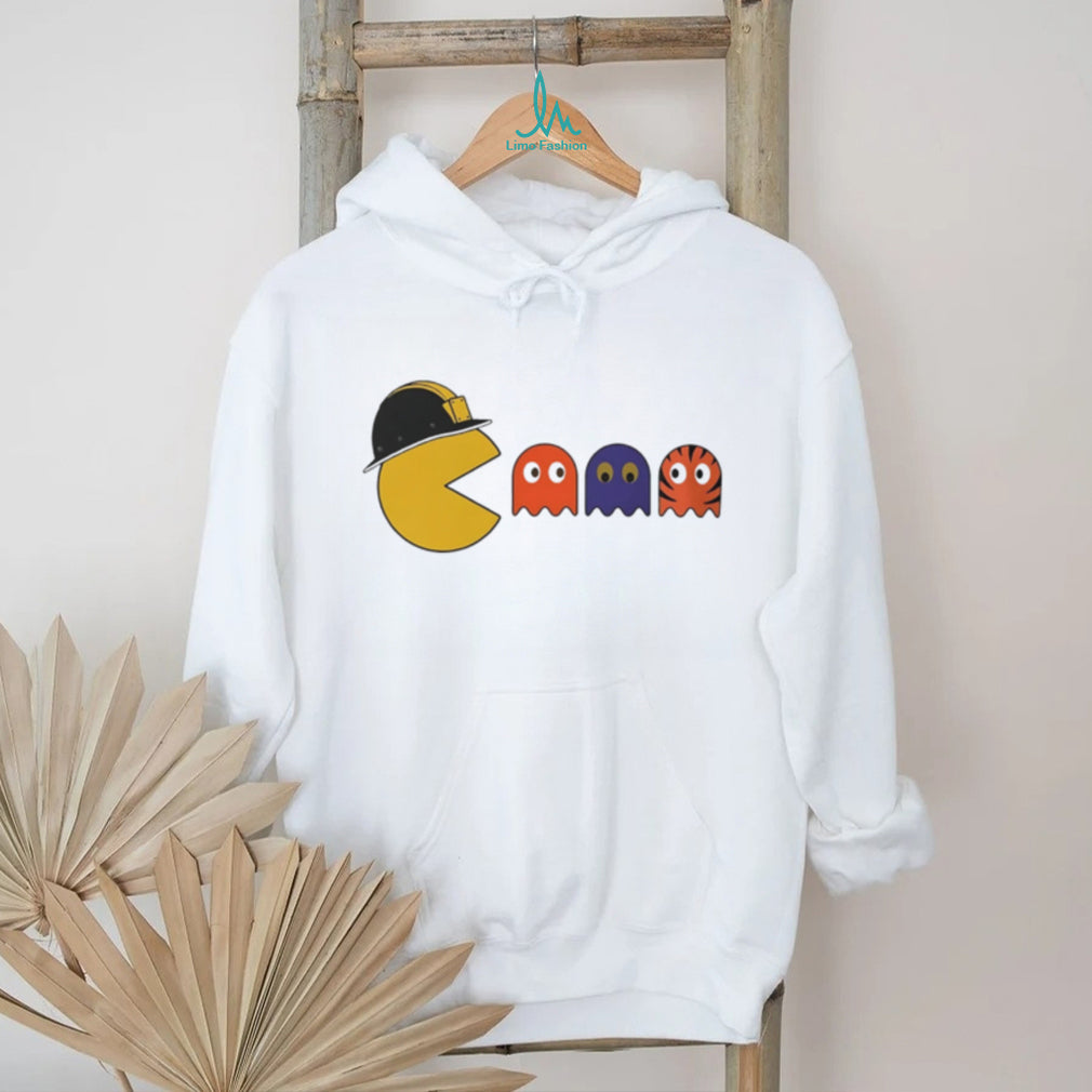 Pacman graphic shirt