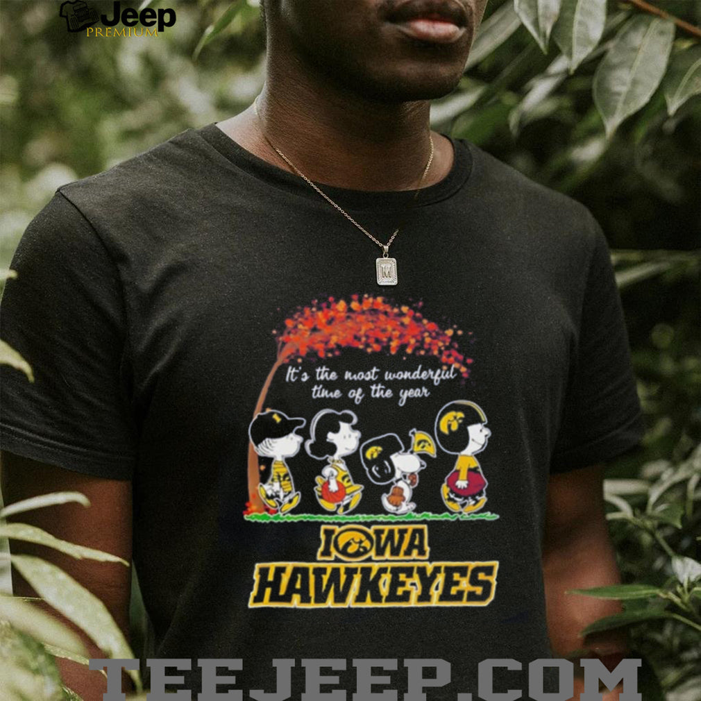 Peanuts x Iowa Hawkeyes Abbey Road graphic shirt