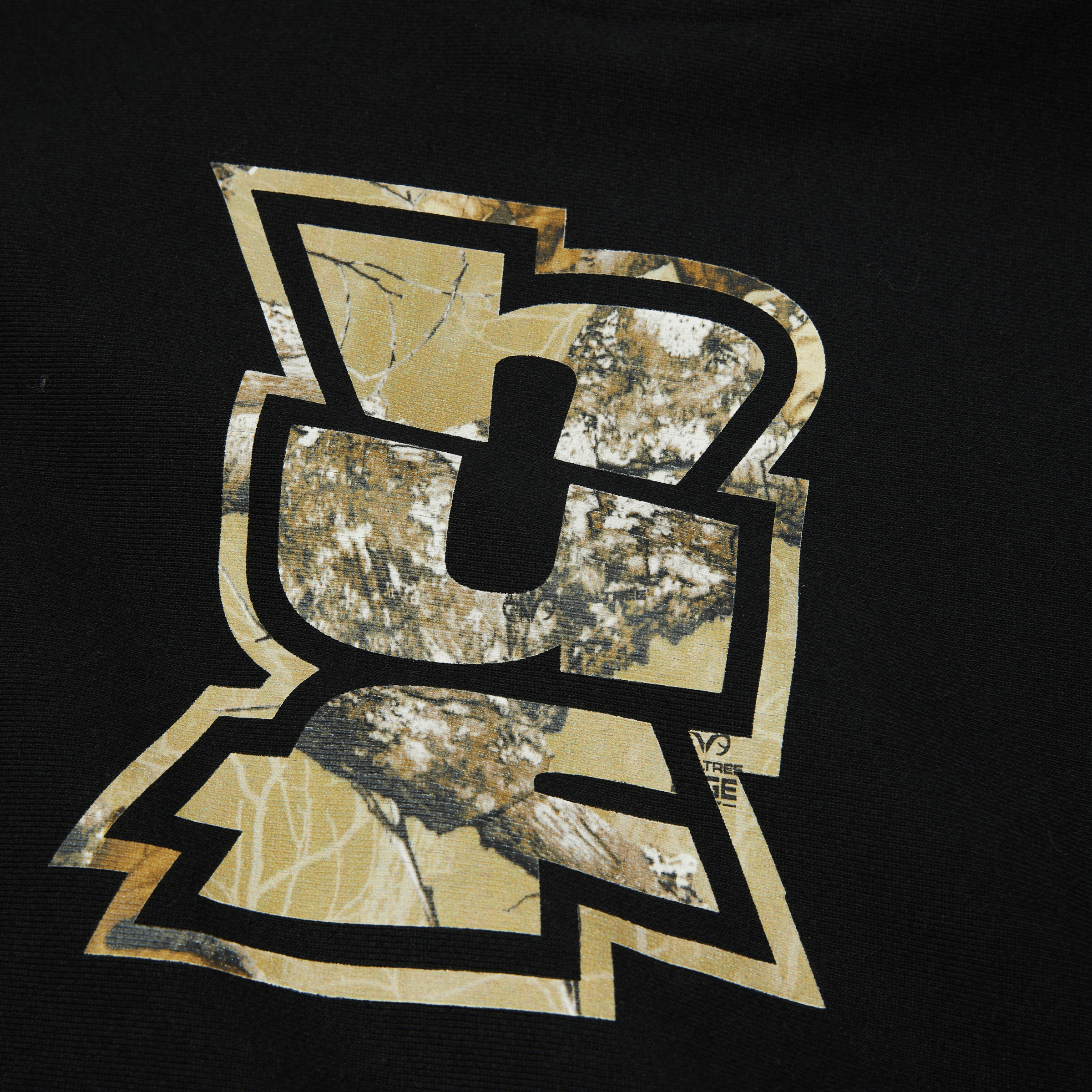 HUF x Realtree Megablast Hoodie T-Shirts, Sweatshirt | PureTeeCo.com (Image 3)