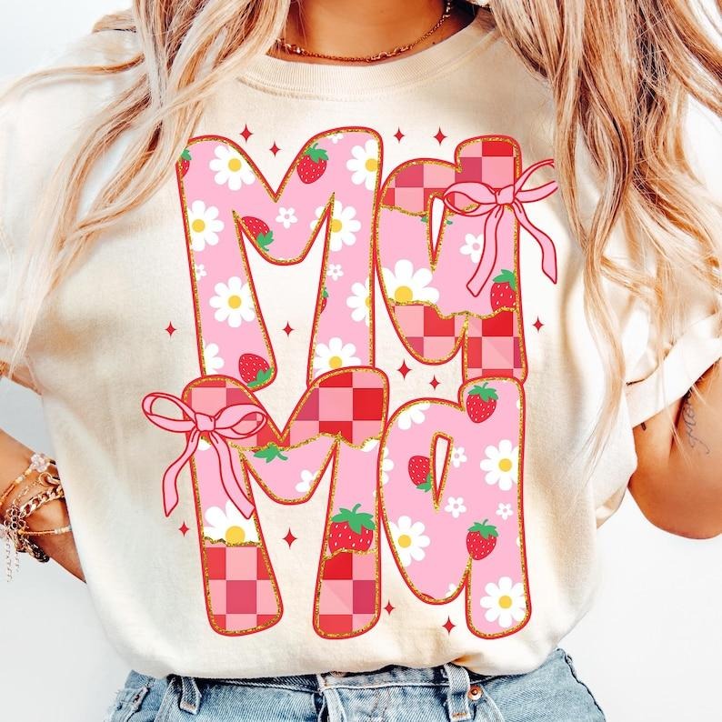 Retro Strawberry Mama Coquette Preppy Cherry Strawberries Strawberry Festival Summer Strawberry Fruit Lover T-Shirt...