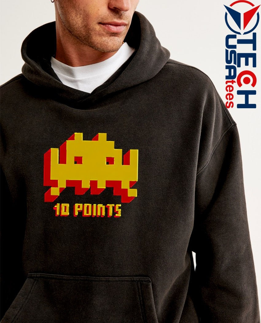 The IT Crowd Roy Trenneman Space Invaders 10 Points shirt