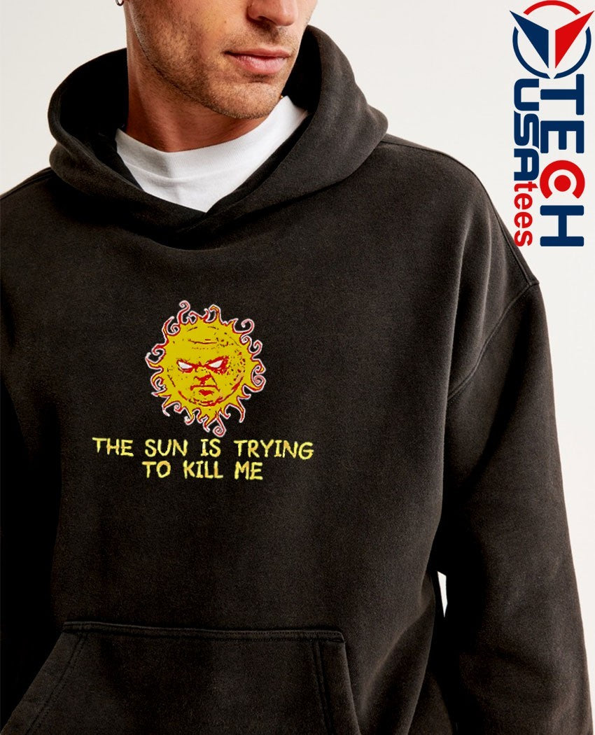 The IT Crowd Roy Trenneman The Sun is trying to kill me shirt