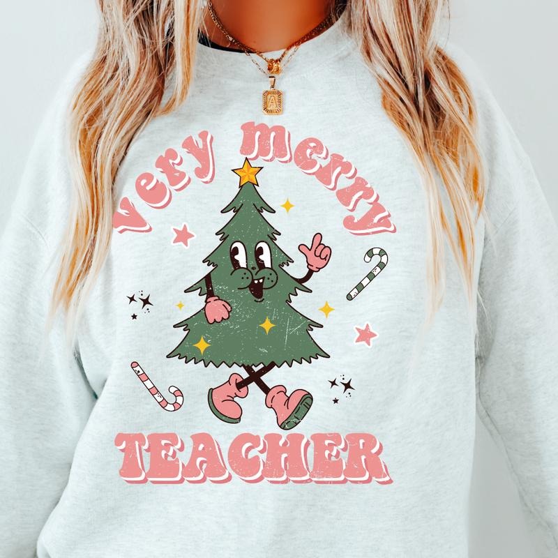 VERY MERRY TEACHER CREWNECK (Crewneck Sweatshirt, Unisex Fit, Causal Sweatshirt for Christmas, Christmas Holiday...