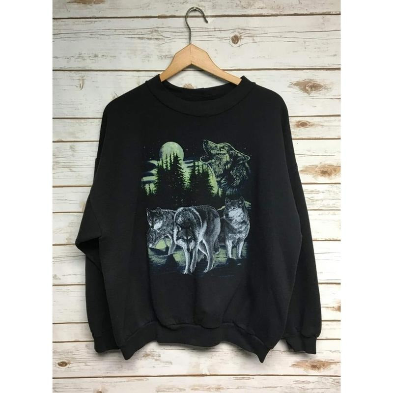 Vintage 90's Distressed Wolves crew neck sweatshirt black crewneck sweatshirt lone wolf animal print nature scene boxy...