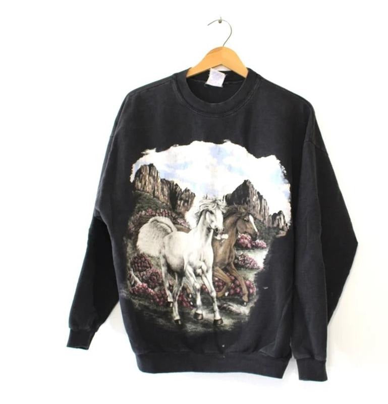 Vintage Horse Sweatshirt T-Shirt Hoodie Horse Lover Gift Horse Lover Gift For Girl Gift For Her Gift For Him Menswear...