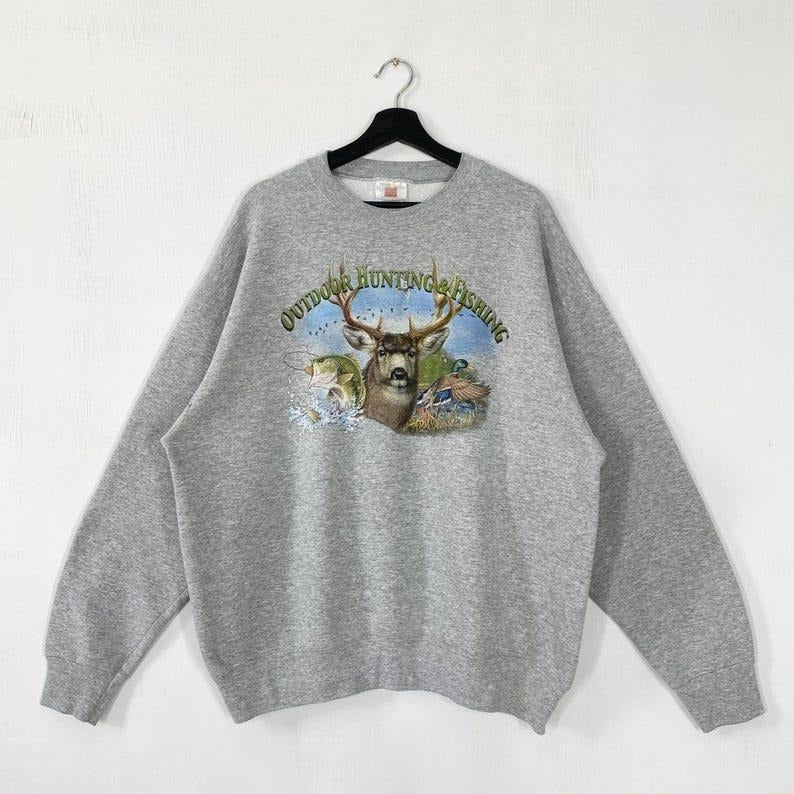 Vintage Outdoor Outfitters Sweatshirt Fish Crewneck Ducks Sweater Pullover Largemouth Bass Wildlife Habitat Deer Duck...