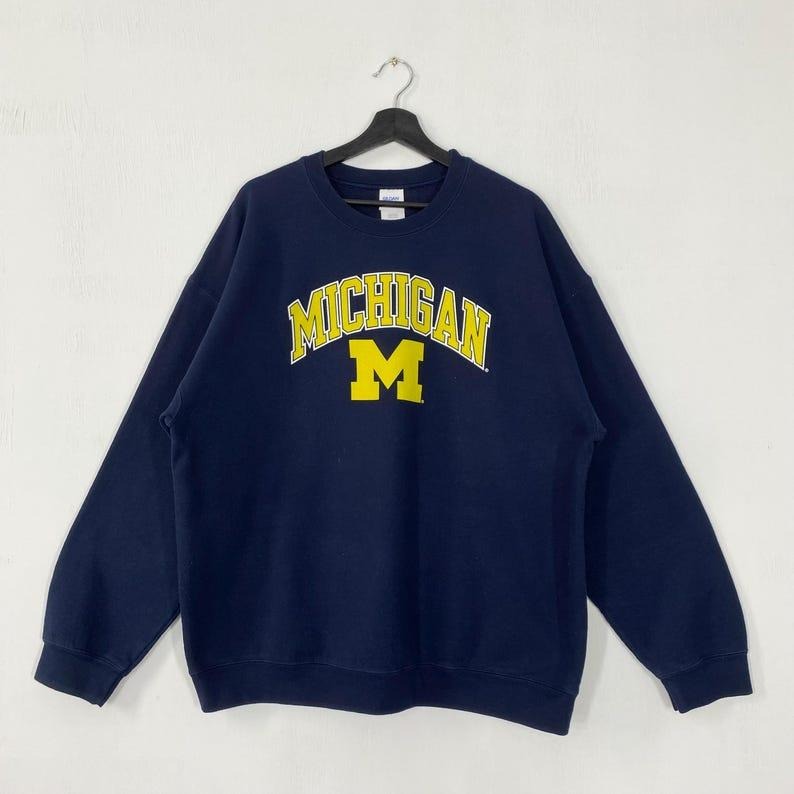 Vintage University Michigan Sweatshirt Michigan Crewneck University Michigan Sweater Pullover Michigan Wolverines Print...