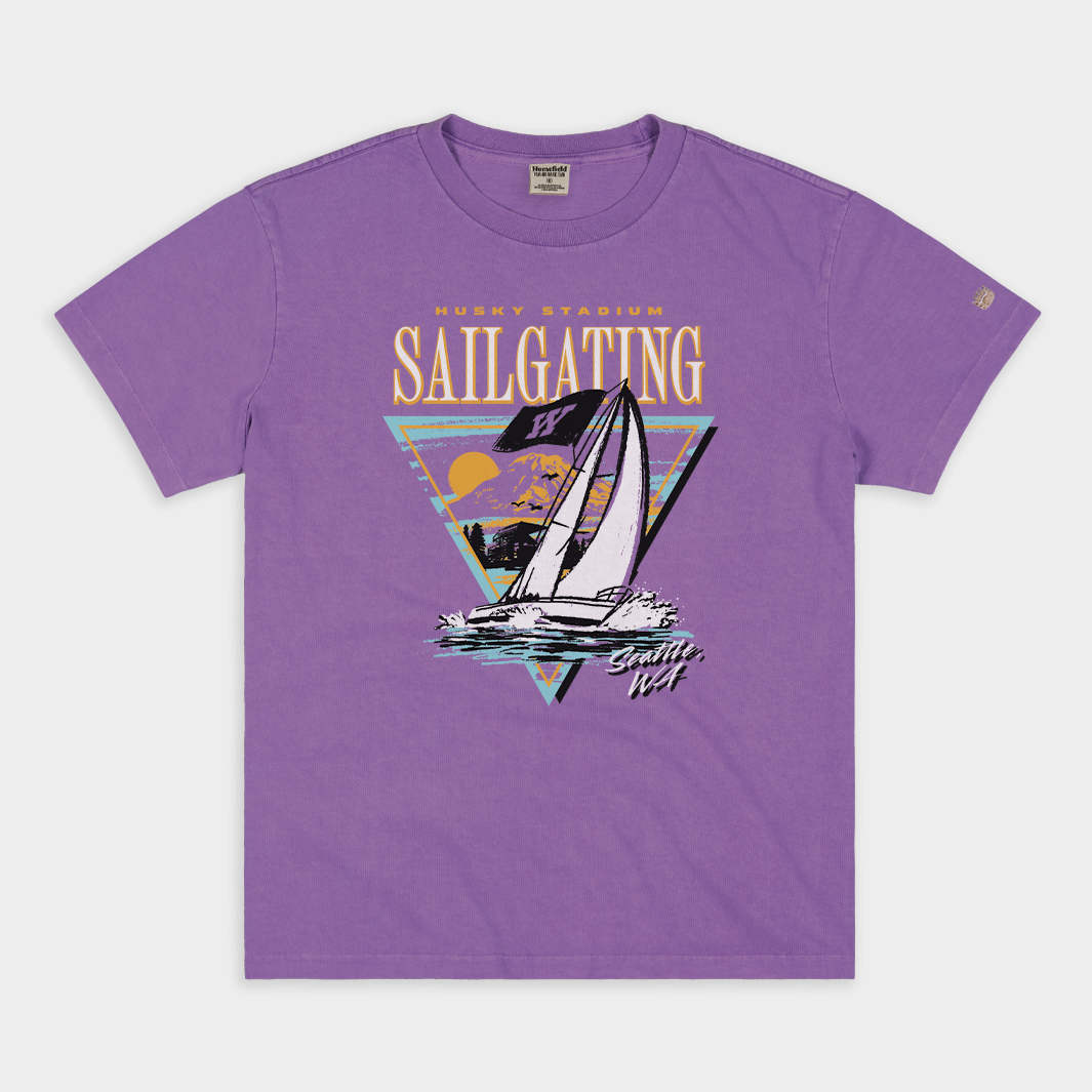 Washington Huskies Retro Sailgating Vintage Heavyweight Tee Hoodie, Sweatshirt | PureTeeCo.com (Image 1)