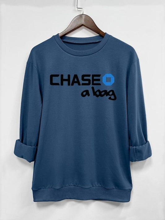 Women's "Chase A Bag" Letter Graphic Round Neck Pullover, Casual Long Sleeve Crew Neck Sweatshirt for Fall & Winter, Women's Clothes for Daily Wear