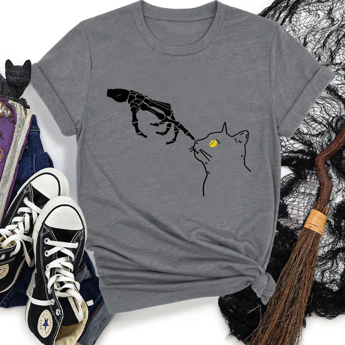 Women's Cat & Skeleton Hand Print Round Neck Graphic Tee, Vintage Trendy Casual Short Sleeve T-shirt for Daily Wear,...