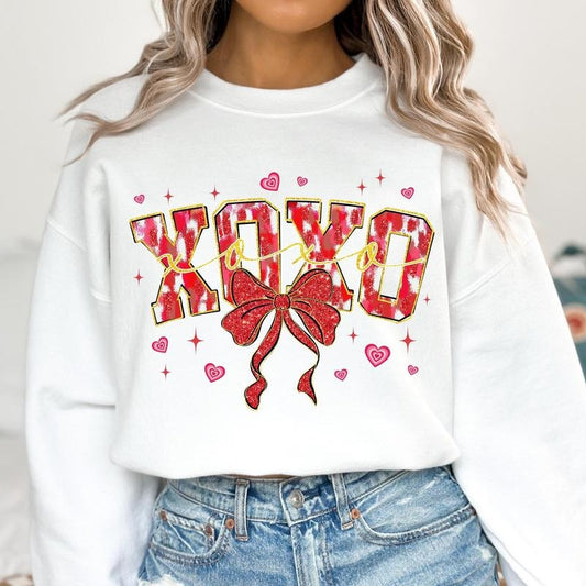XoXo Valentine Coquette Bow Sweatshirt, Brushstroke Valentines Sweatshirt, Glitter Valentines Heart Sweatshirt, Valentines Day Sweatshirt, Retro Valentine