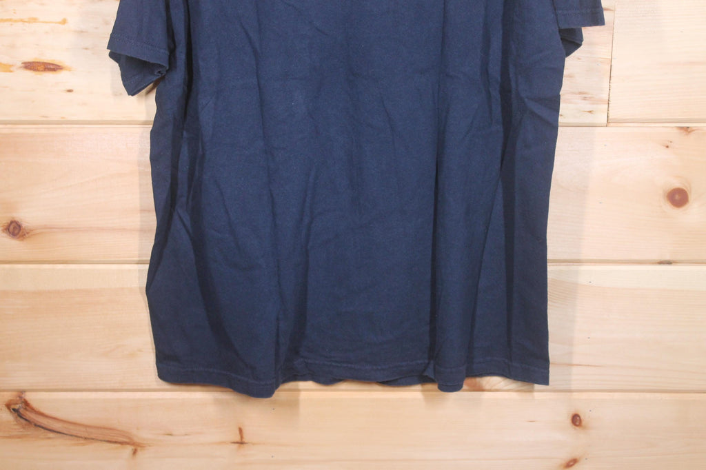 Vintage Chevrolet Thrill Hunt Pickup Truck Deer Hunting Blue Size Xxl (3)